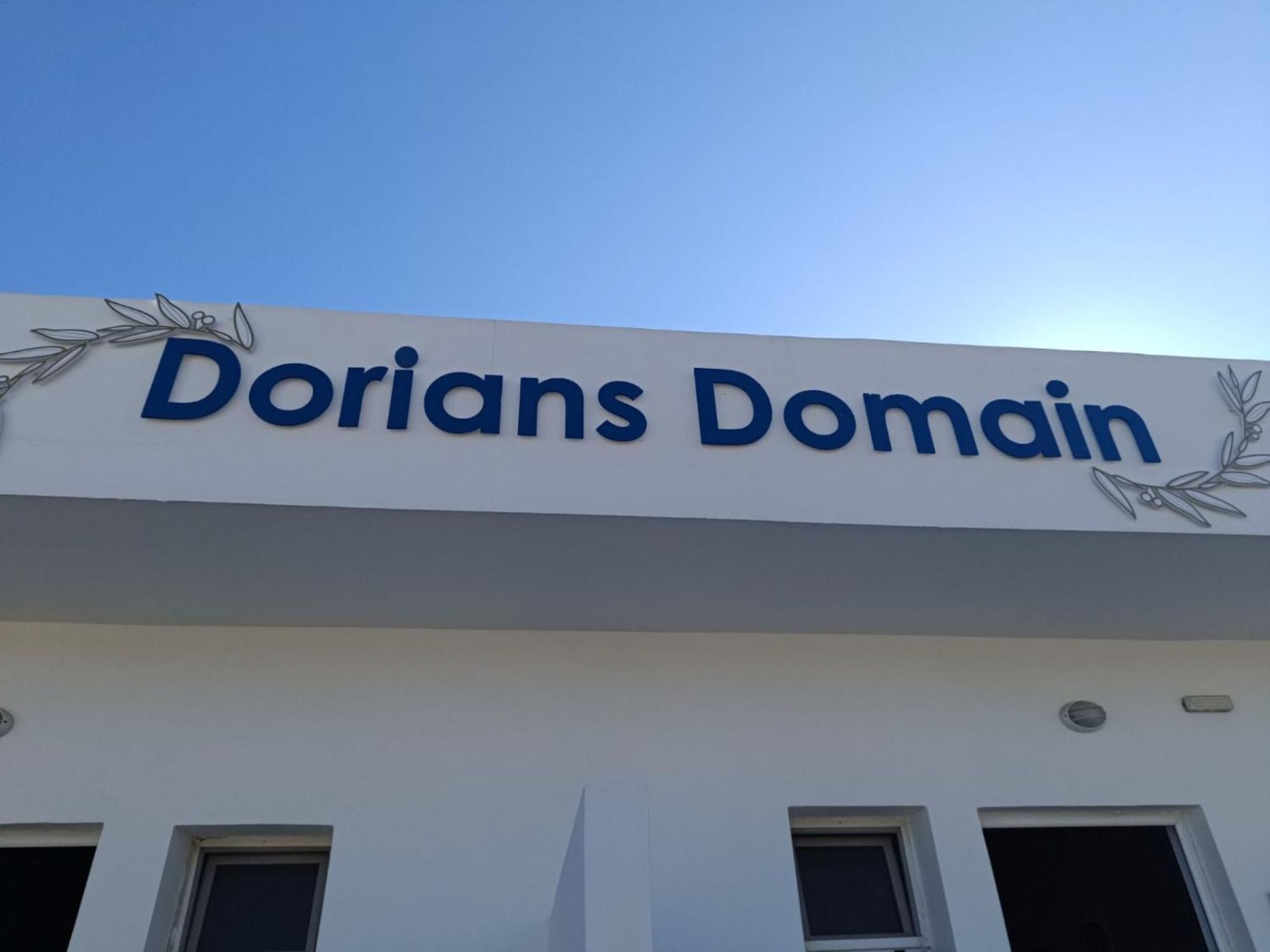 Dorian's Domain Apartament *